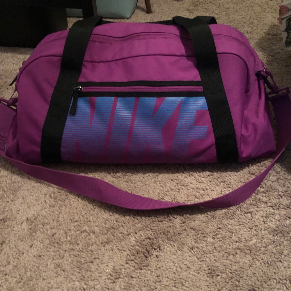 New without tags Nike duffle bag